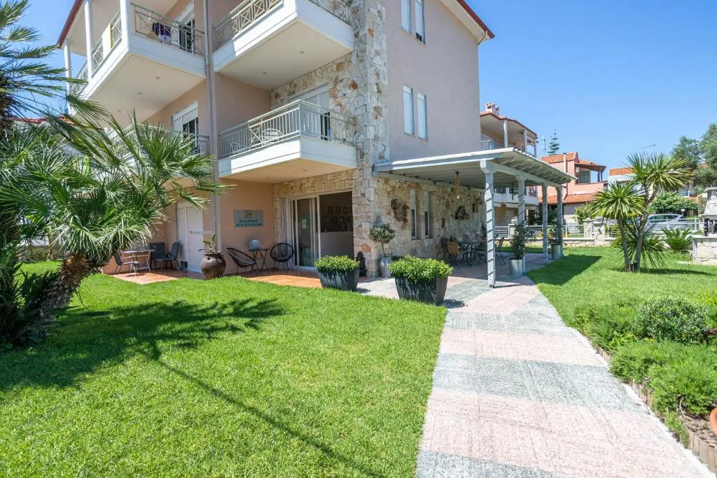 Tiara Holidays - Danae Comfort Living - zgrada